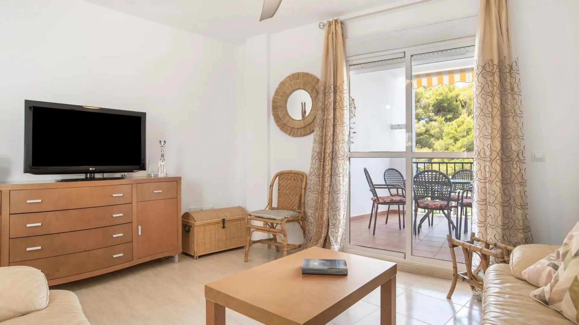 Apartamento Refugio Atalaya Piscina Y Parking Conil De La Frontera 0*,